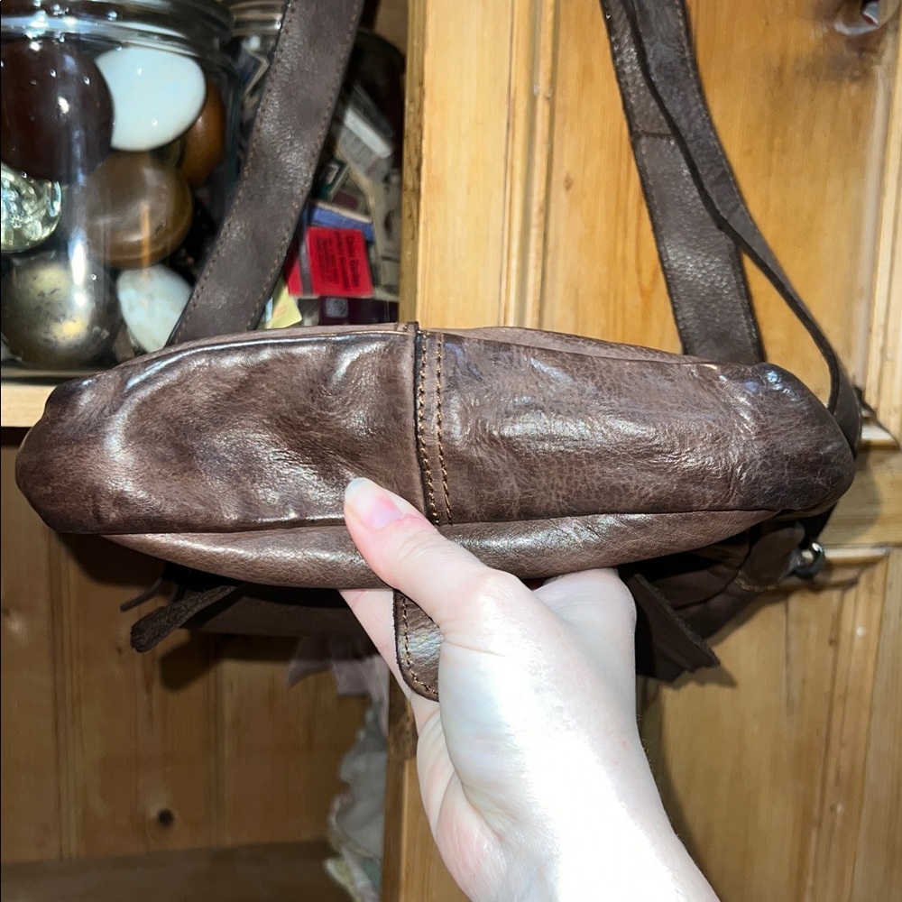 Harbour 2Nd Leather Crossbody Bag - Picture 10 of 10